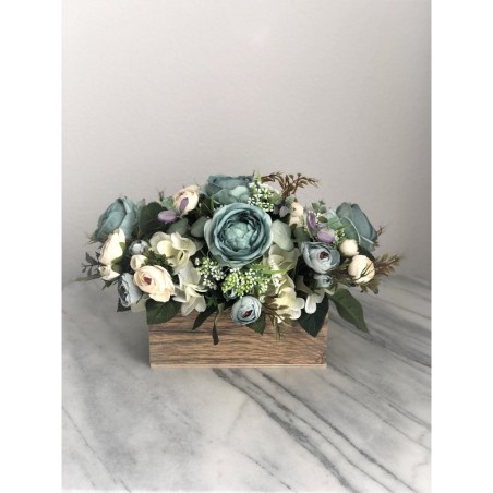 Seidenblumen Arrangement in einem Altholz Gefäss (petrolblau)