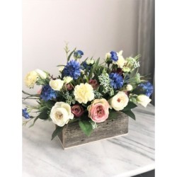 Altholz Kollektion - Kunstblumen Arrangement in einem Holzgefäss 2