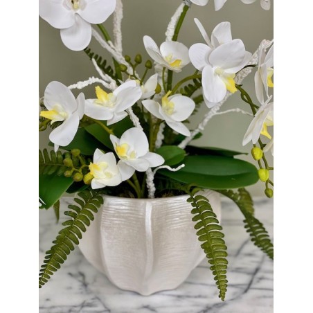 Grosses Arrangement mit Orchidee in einer Vase 5