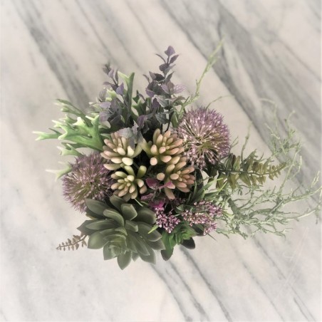 Kleines Arrangement mit Sukkulenten in einer Vase 5