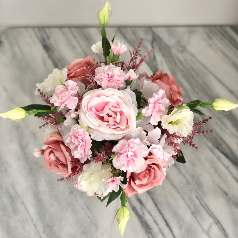 Kunstblumen Arrangement in einer Vase 3