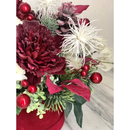 Winterliches Arrangement in einer Velour Box 3