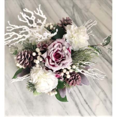 Winterliches Arrangement in einer Velour Box 4