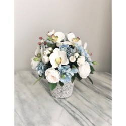 Kunstblumen Arrangement aus Rosen