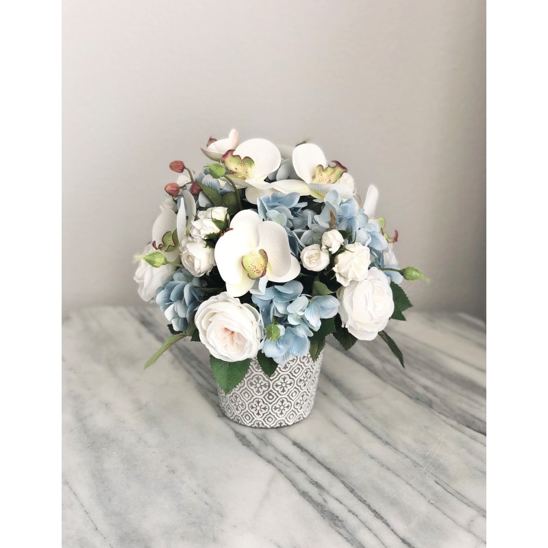 Kunstblumen Arrangement aus Rosen