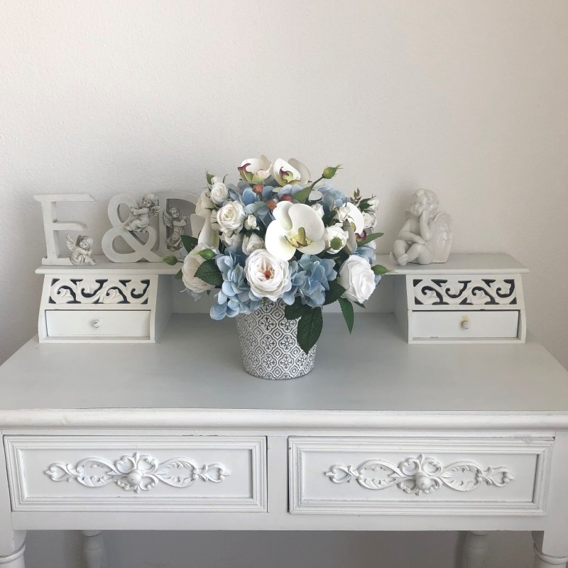 Kunstblumen Arrangement aus Rosen