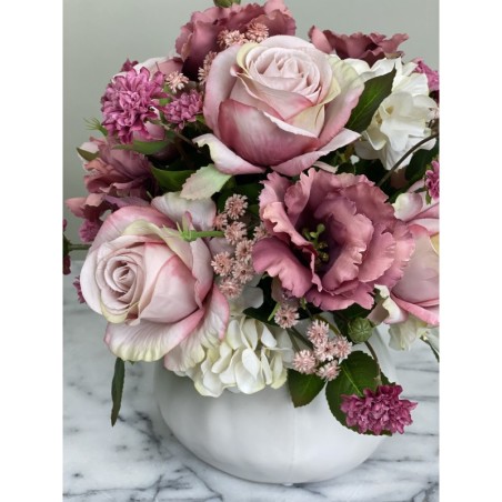 Kunstblumen Arrangement in einer Vase 3