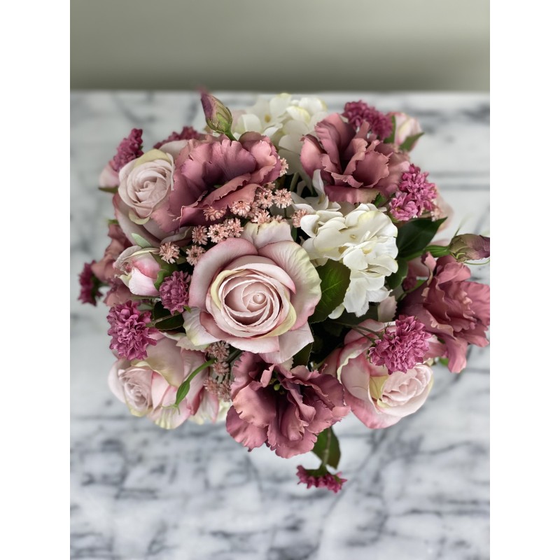 Kunstblumen Arrangement in einer Vase 4