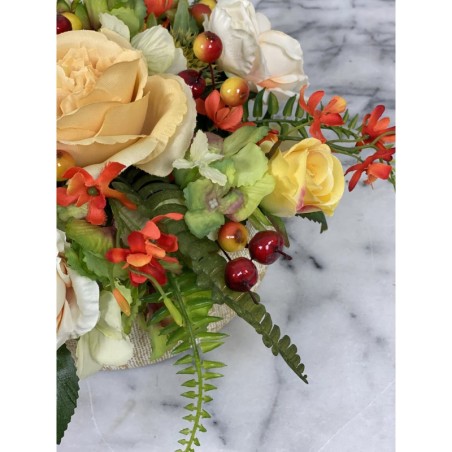 Künstliches Blumen Arrangement in einer Vase 4