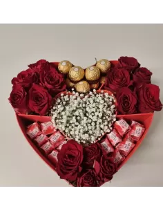 Herzbox mit Rosen und Pralinen kaufen | Florapuls