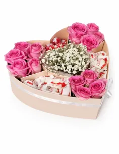 Heart-Shaped Box “Sweet Love – Rose and Raffello Surprise” 2