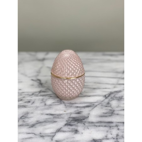 Elegantes Glas-Ei mit Diamantschliff-Optik – Rosé