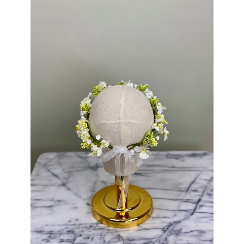 Blumenkrone mit gelben Akzenten 4