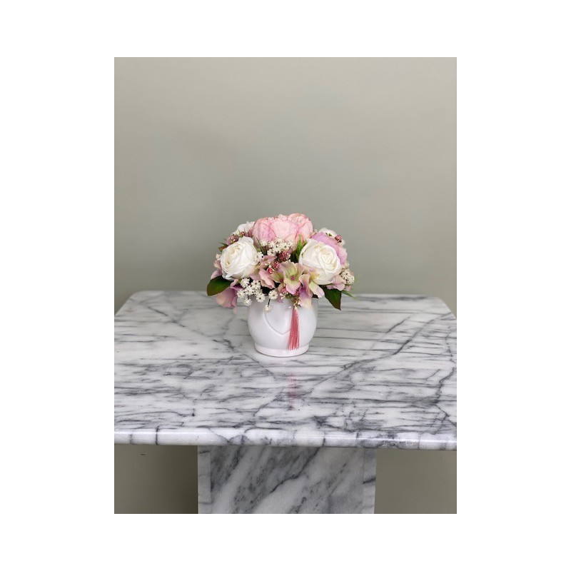 Kleines Arrangement in einer Vase 2