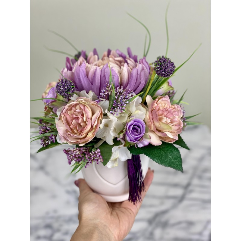 Kleines Arrangement in einer Vase xx270 3