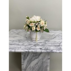 Kleines Arrangement in einer Vase 2