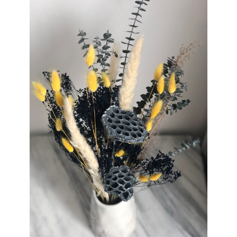 Eleganter Trockenblumenstrauss 7