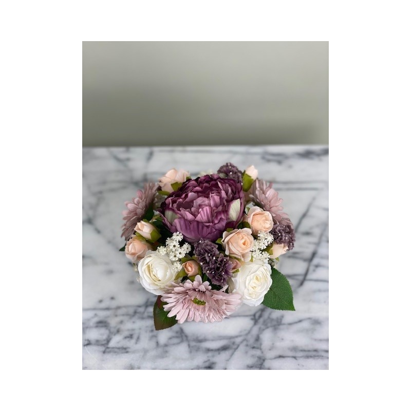 Kunstblumen Arrangement in einer Vase befestigt 5